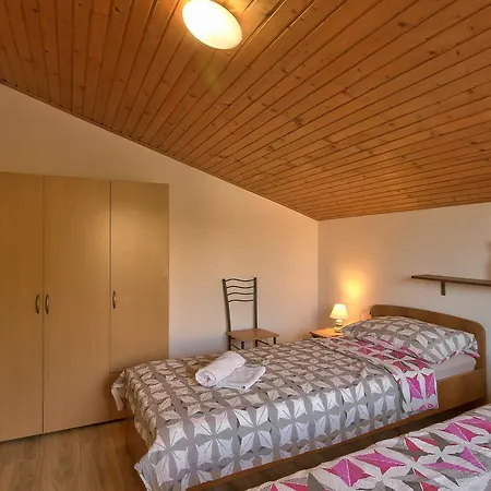 Bernic Apartment *
